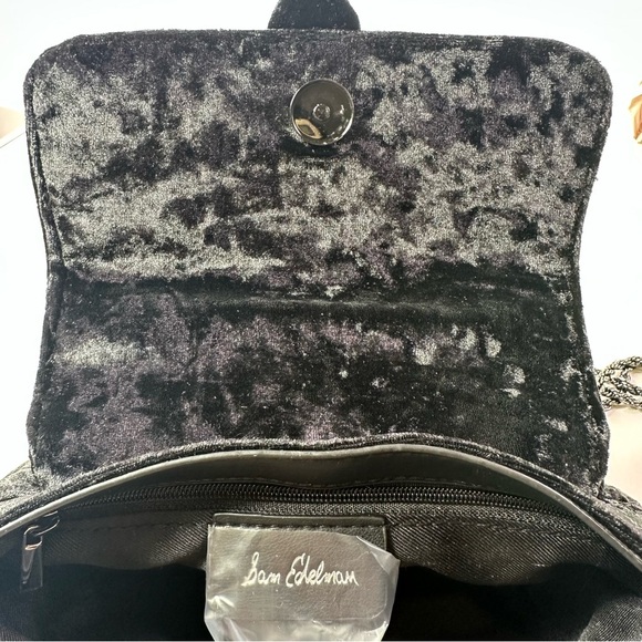 NEW SAM BRIT CRUSHED VELVET TOP HANDLE SHOULDER BAG BLACK
NWT!! - Picture 14 of 15